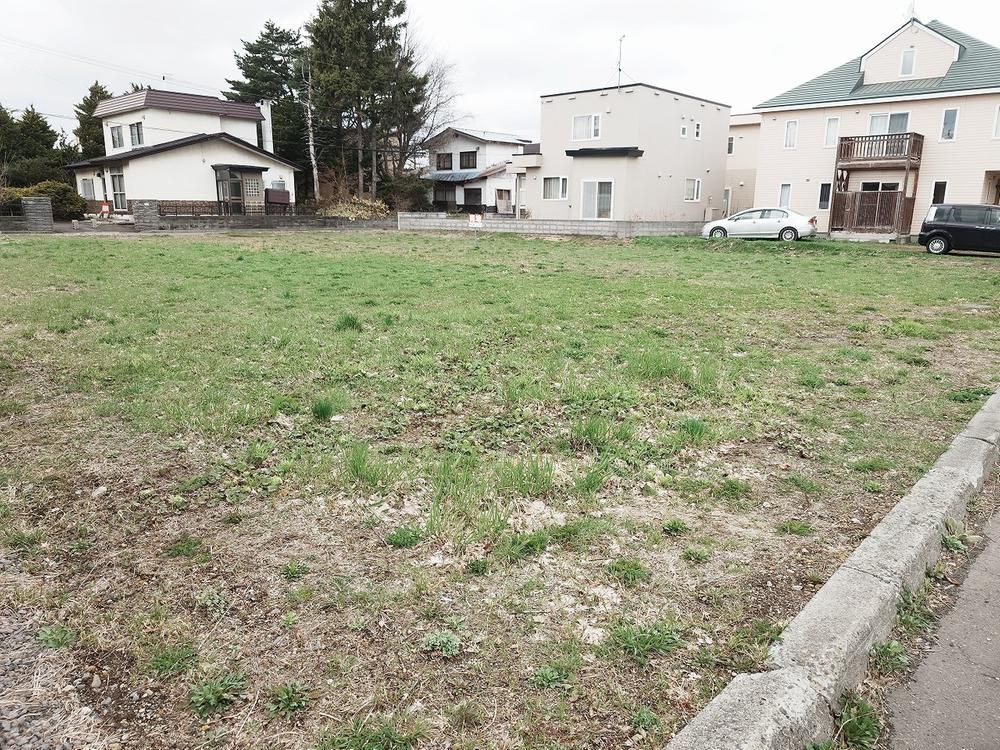 Building Land in Kitahiroshima 190 sqm Near Ballpark - Thumbnail 3