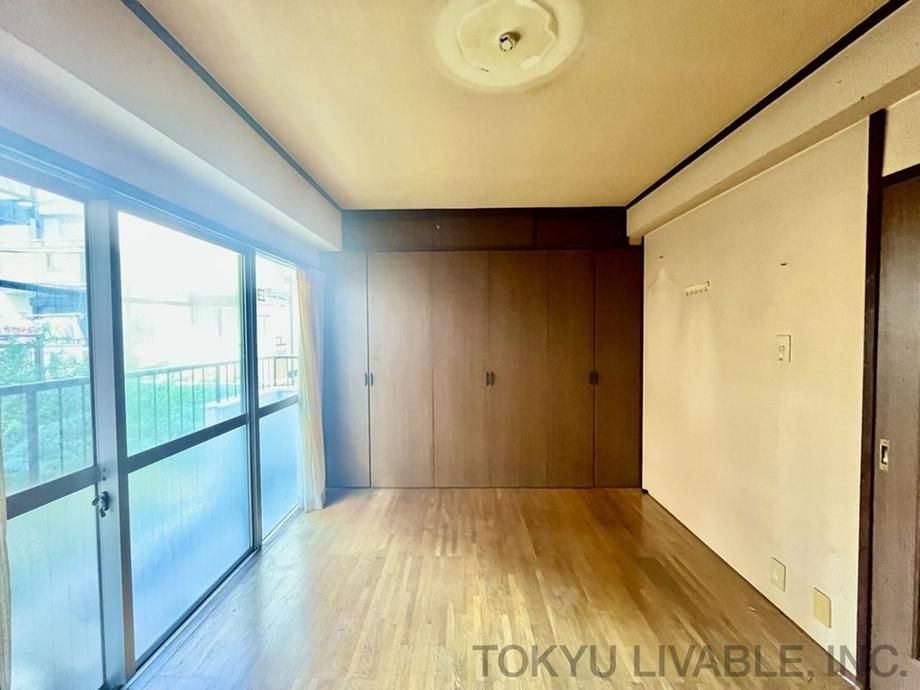 1DK Condominium for Sale in Kohoku Ward, Yokohama - Thumbnail 2