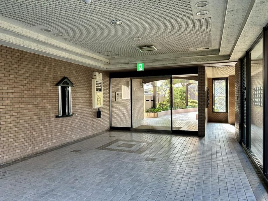 2LDK Apartment for Sale in Higashi-ku, Nagoya - 65.7m2 - Thumbnail 4