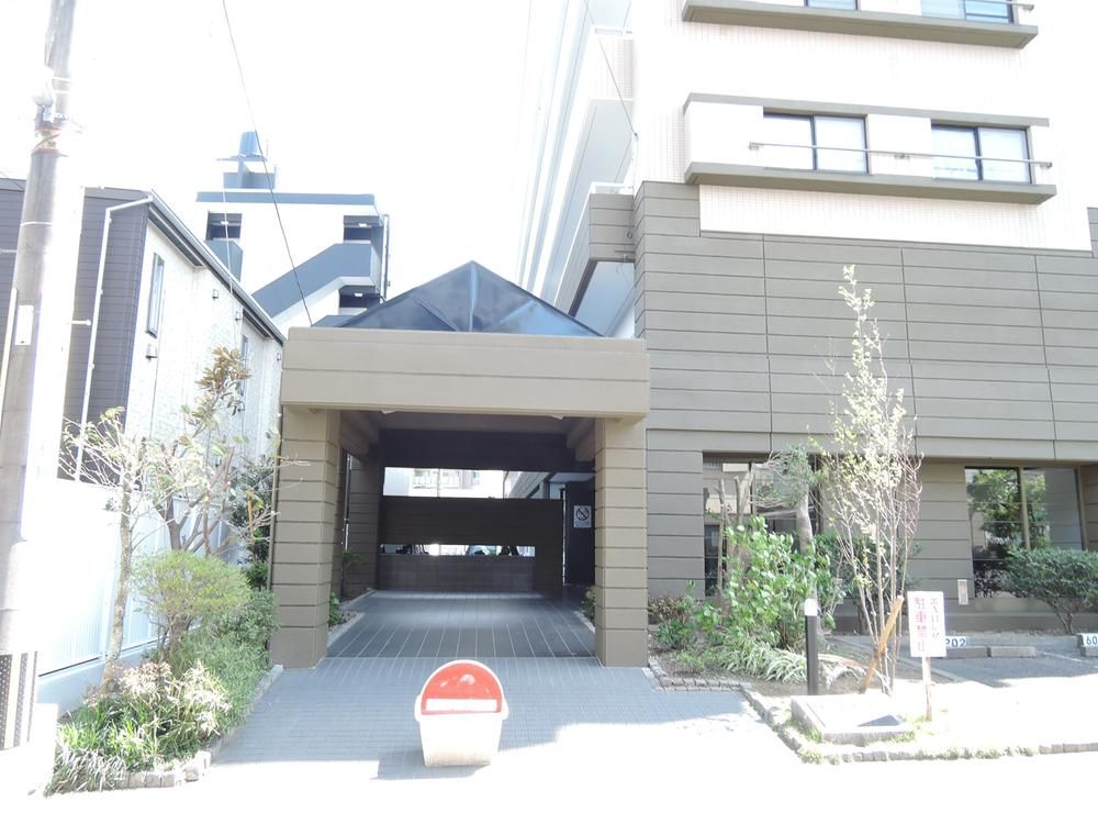 3LDK Apartment for Sale in Miyazaki City - 68.08m2 - Thumbnail 3