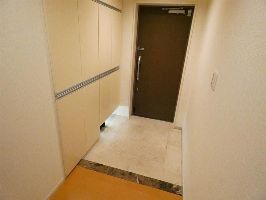 4LDK Apartment for Sale in Kitakyushu, Fukuoka - Thumbnail 3