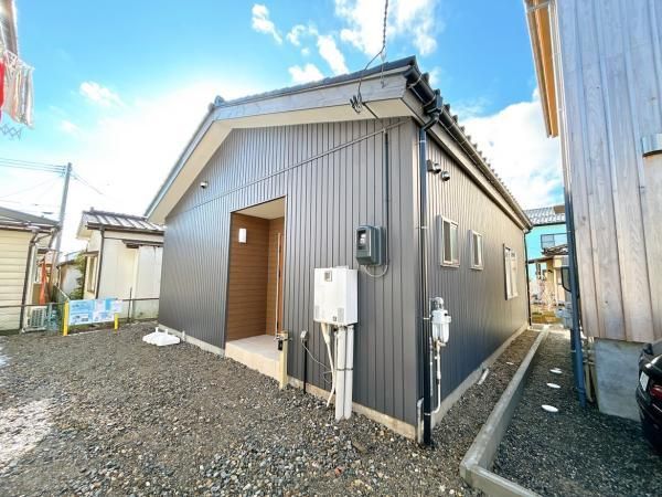 Renovated 2LDK House for Sale in Niigata West Ward - Image 1