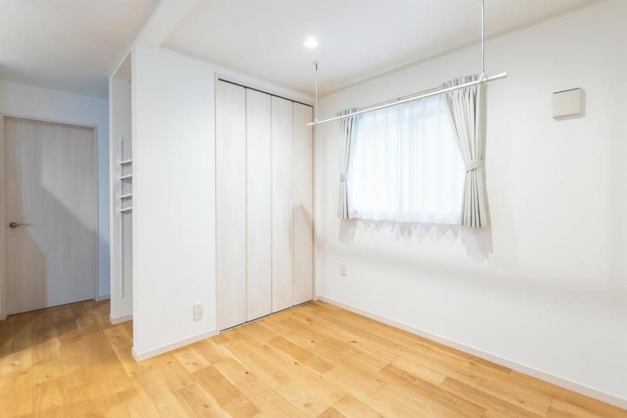 Modern 2021-Built 3LDK House in Iruma, Saitama - Thumbnail 2