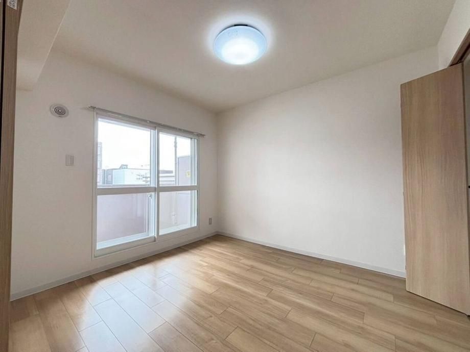 Renovated 3LDK Apartment in Shiroishi Ward, Sapporo - Thumbnail 4