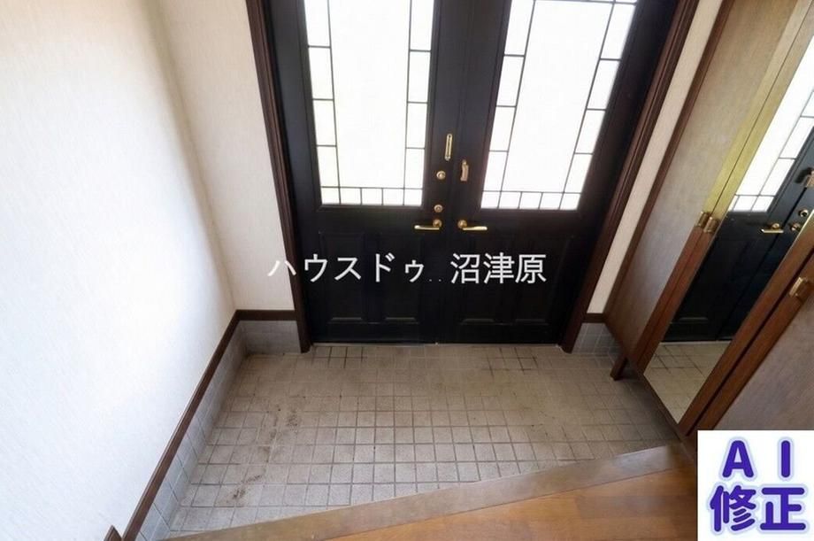 5LDK House for Sale in Fujinomiya with Large Garden - Thumbnail 2