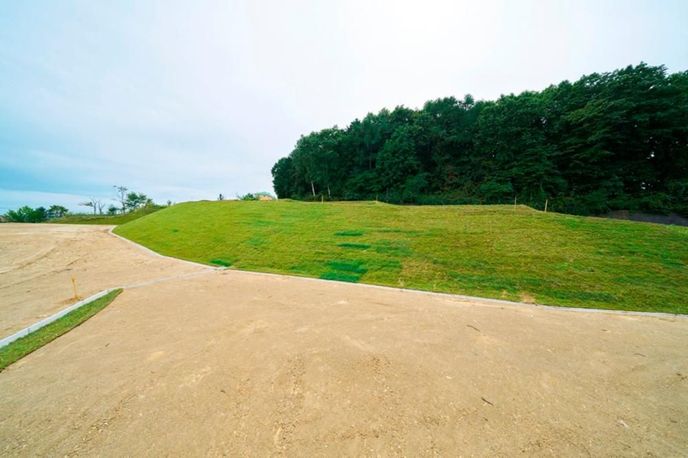 345m2 Building-Condition-Free Land in Kitahiroshima City, Hokkaido - Thumbnail 4