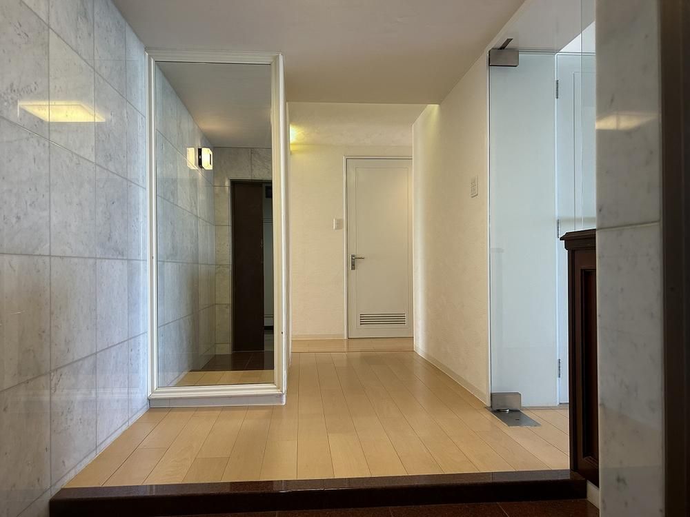 3LDK Apartment for Sale in Miyazaki City, 122.79 sqm - Thumbnail 3