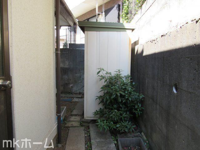 5LDK House for Sale in Funabashi, Chiba - 140.77 sqm - Thumbnail 2
