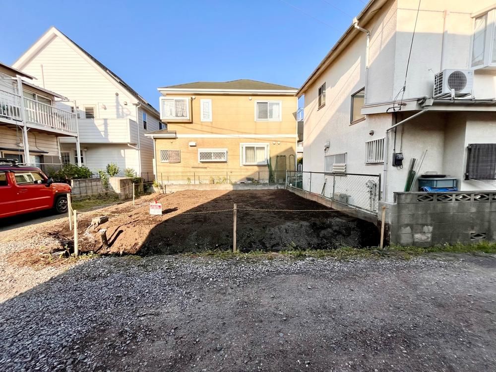 Land for Sale in Yamato City, Kanagawa - 65.13m² Corner Lot - Thumbnail 2