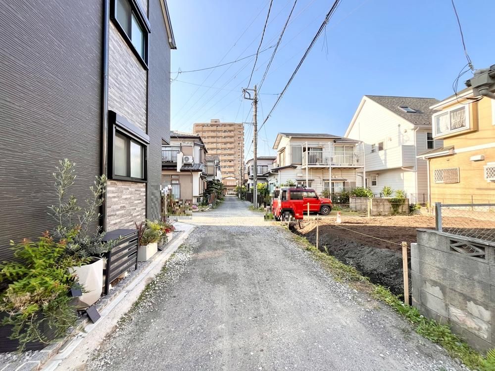 Land for Sale in Yamato City, Kanagawa - 65.13m² Corner Lot - Thumbnail 4