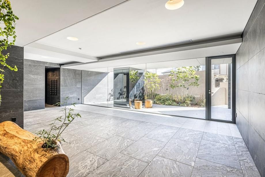 62m2 2LDK+S Apartment for Sale in Minami-ku, Saitama - Thumbnail 3