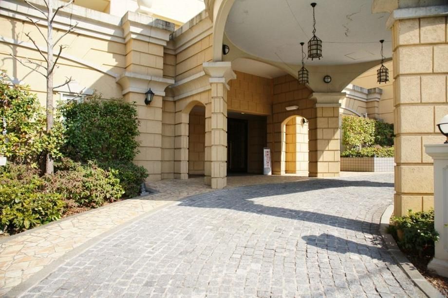 3LDK Apartment for Sale in Minami Ward, Yokohama - Thumbnail 3