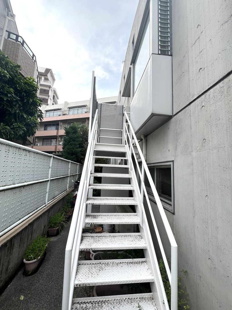 4LDK+2S RC House Near Ochiai-Minaminagasaki Station in Shinjuku - Thumbnail 4