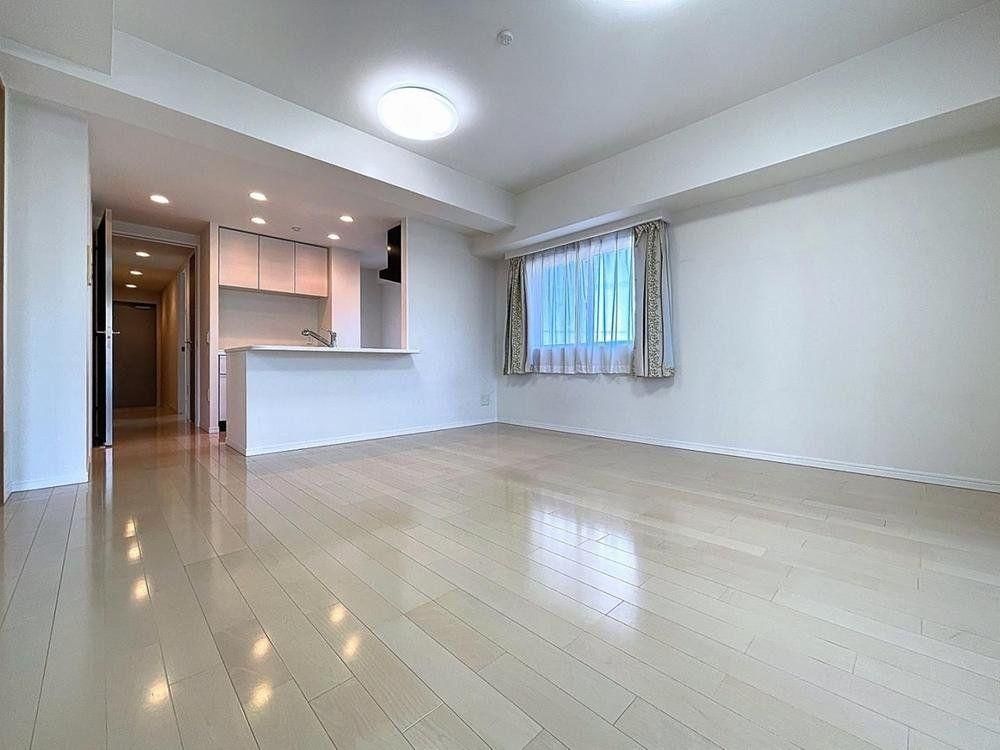 3LDK Apartment for Sale in Funabashi, Chiba with Large Roof Balcony - Thumbnail 4