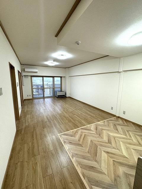 3LDK Apartment for Sale in Sapporo Nishi Ward - 80.78m2 - Thumbnail 3