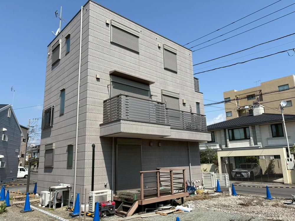 4LDK+S Detached House for Sale in Odawara, Near Kamonomiya Station - Thumbnail 2