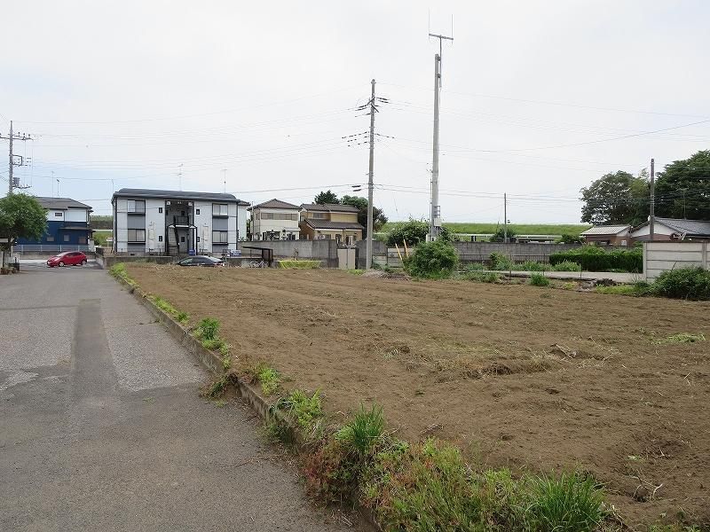 Land for Sale in Koga City, Ibaraki - 376m² Plot - Thumbnail 3