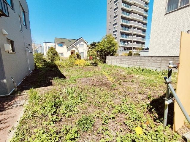 Land for Sale in Chuo-ku, Sapporo - 101 m² - 4.8 Million Yen - Thumbnail 2