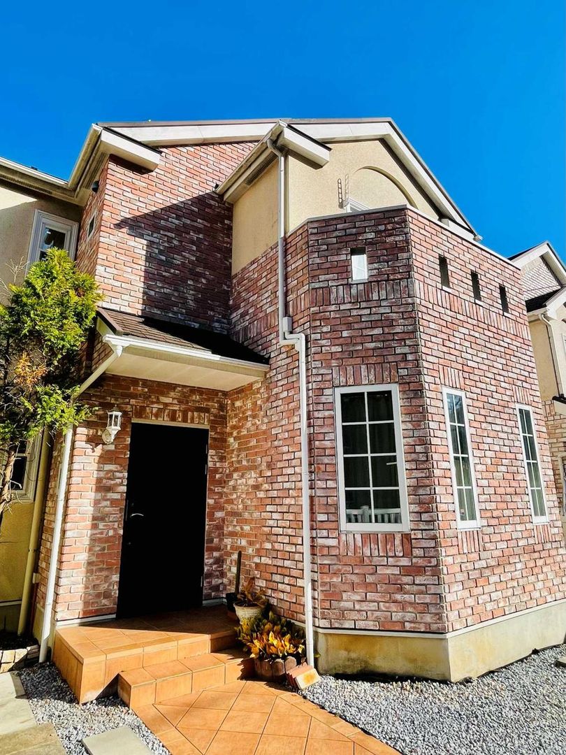 4LDK Custom Home with Solar Power in Akiruno, Tokyo - Thumbnail 2