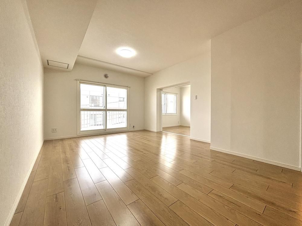 Renovated 3LDK Apartment in Sapporo Nishi Ward Near Miyanosawa Station - Thumbnail 2