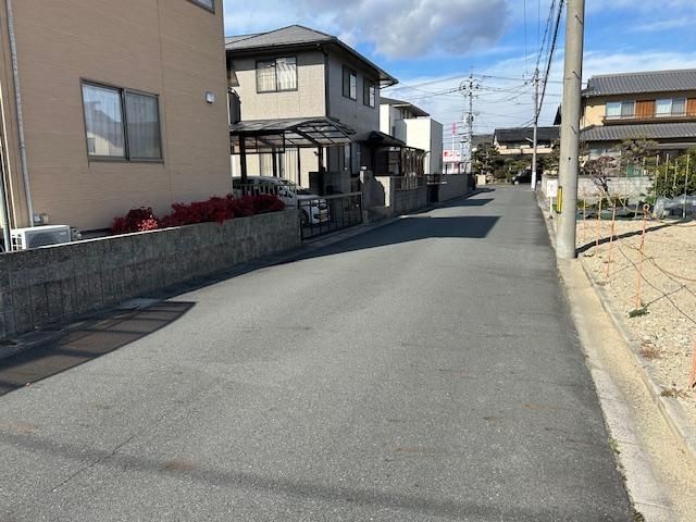 4LDK Detached House for Sale in Minami-ku, Okayama City - Thumbnail 2