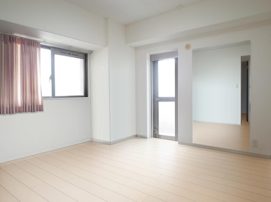 4LDK Apartment for Sale in Miyazaki City, Miyazaki Prefecture - Thumbnail 4
