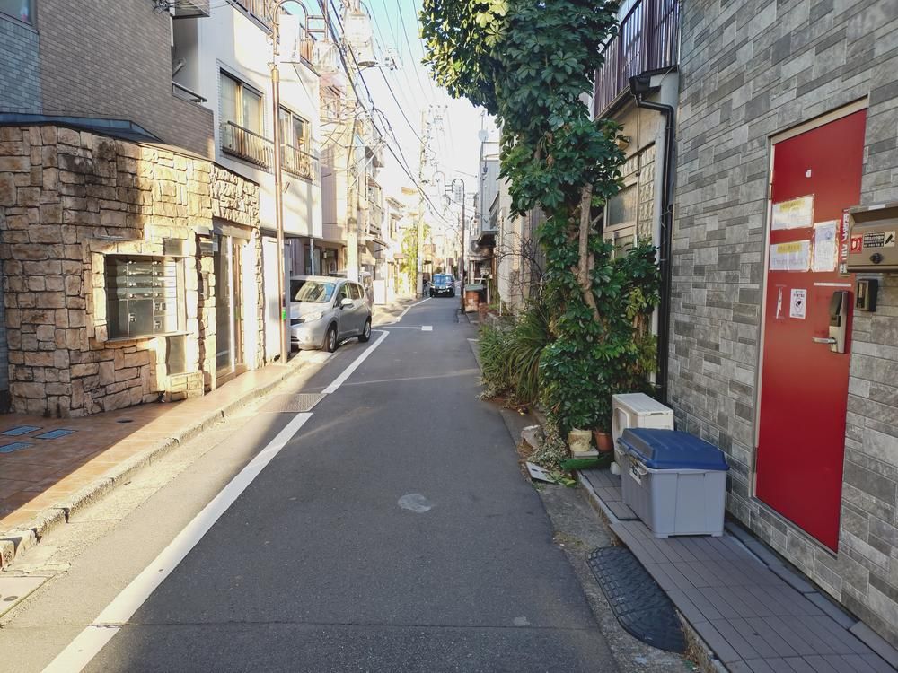 5LDK House for Sale in Shinjuku, Tokyo - Minpaku Ready - Thumbnail 2