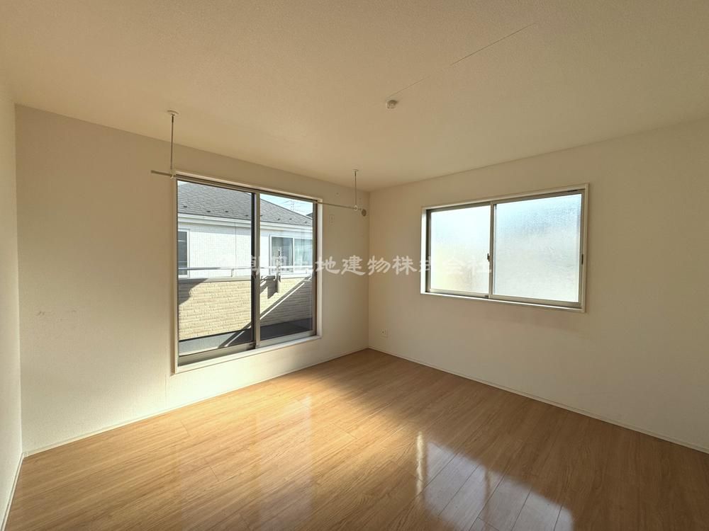 4LDK Detached House for Sale in Higashikurume, Tokyo - Thumbnail 4