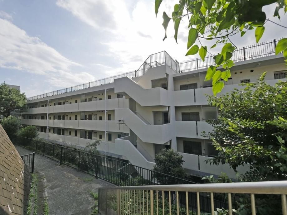 3LDK Apartment for Sale in Yurigaoka, Kawasaki City - Thumbnail 3