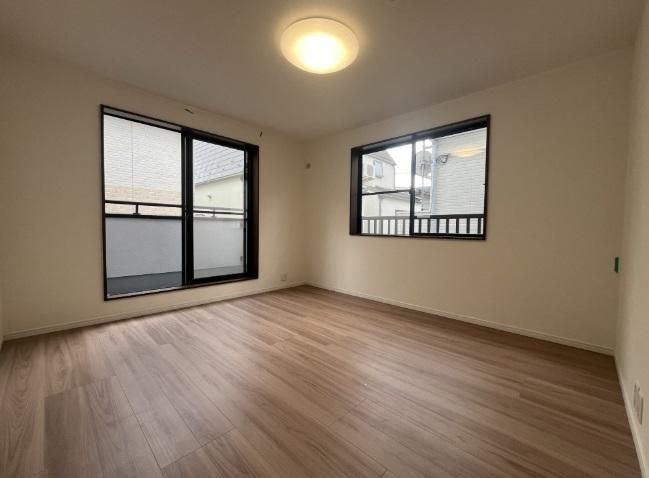 Renovated 3LDK House in Setagaya, Tokyo - 88m² - Thumbnail 4