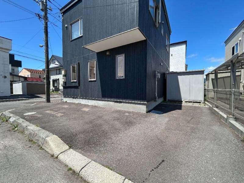 4LDK Detached House in Hakodate, Hokkaido - 100.19m2 - Thumbnail 2