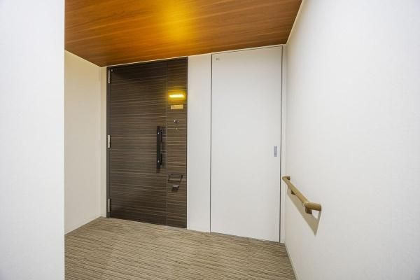 4LDK Apartment for Sale in Nakahara Ward, Kawasaki - Thumbnail 2