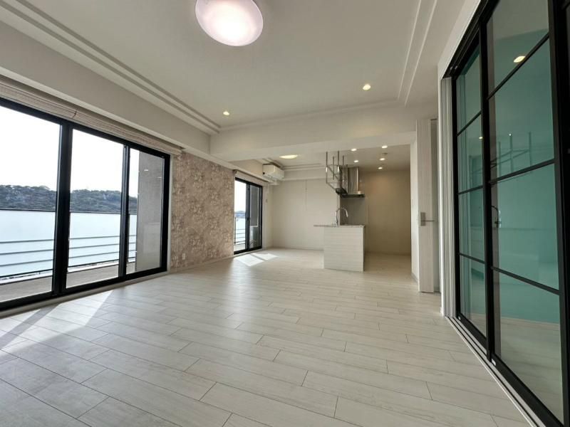 4LDK Apartment for Sale in Kochi City, 113.97m² - Thumbnail 2