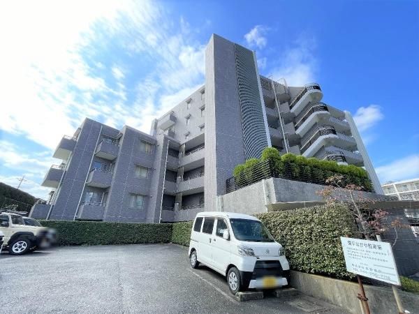 3LDK Apartment for Sale in Asao Ward, Kawasaki - Thumbnail 2