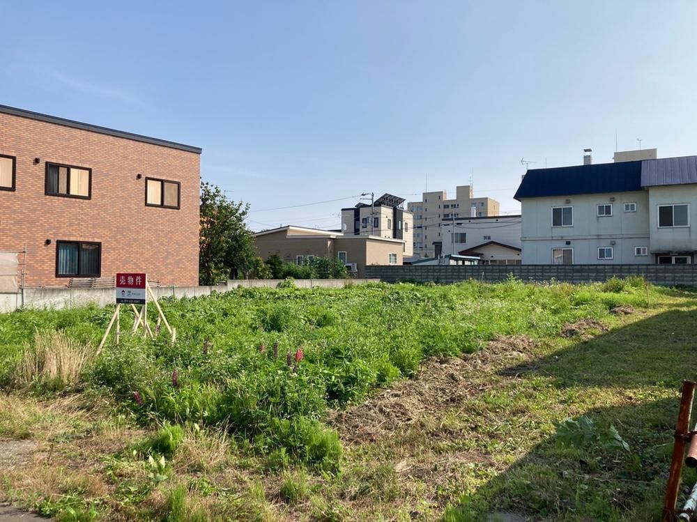 Land for Sale in Ebetsu, Hokkaido - 165-305 sqm - Thumbnail 2