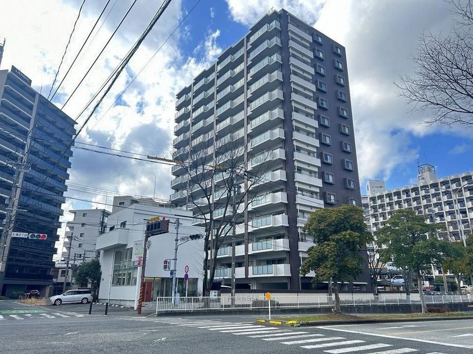 2LDK Apartment for Sale in Minami Ward, Fukuoka City - Thumbnail 2
