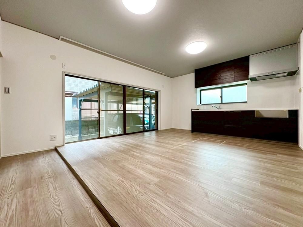 Renovated 5LDK House in Fukui City with Parking - Thumbnail 4