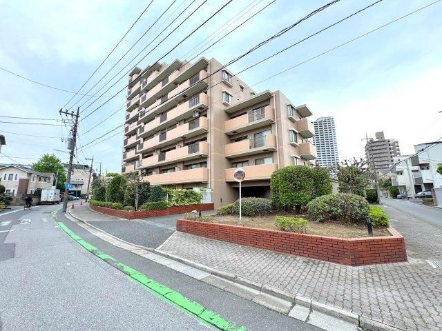 Renovated 3LDK Apartment in Kawaguchi, Saitama - Thumbnail 3
