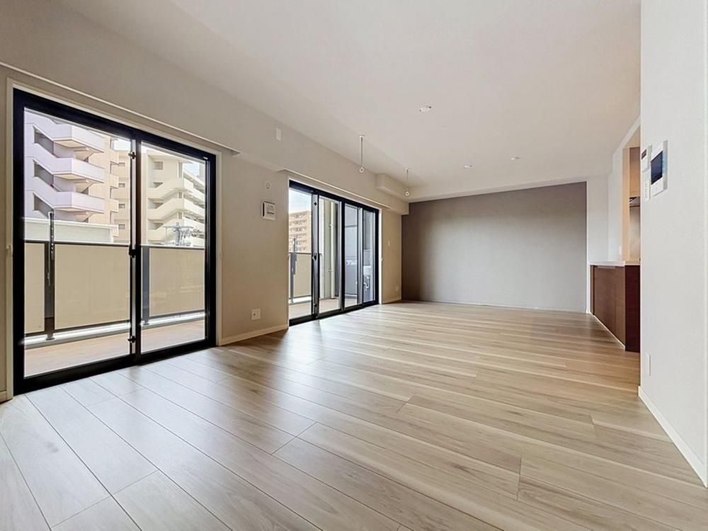 2LDK Apartment for Sale in Minami Ward, Fukuoka - Thumbnail 4