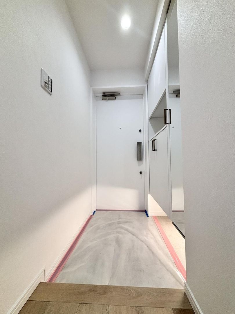 Renovated 3LDK Apartment in Kamiooka, Yokohama for Sale - Thumbnail 3