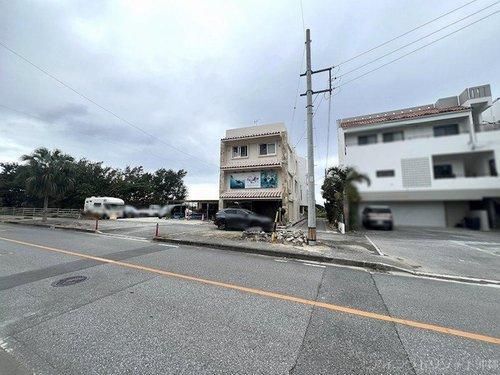 4LDK Newly Built RC House in Onna Village, Okinawa - Thumbnail 3