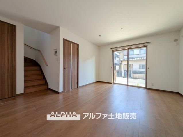4LDK Detached House for Sale in Musashimurayama, Tokyo - Thumbnail 4