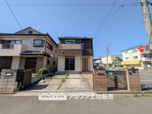 4LDK Detached House for Sale in Musashimurayama, Tokyo - Thumbnail 2