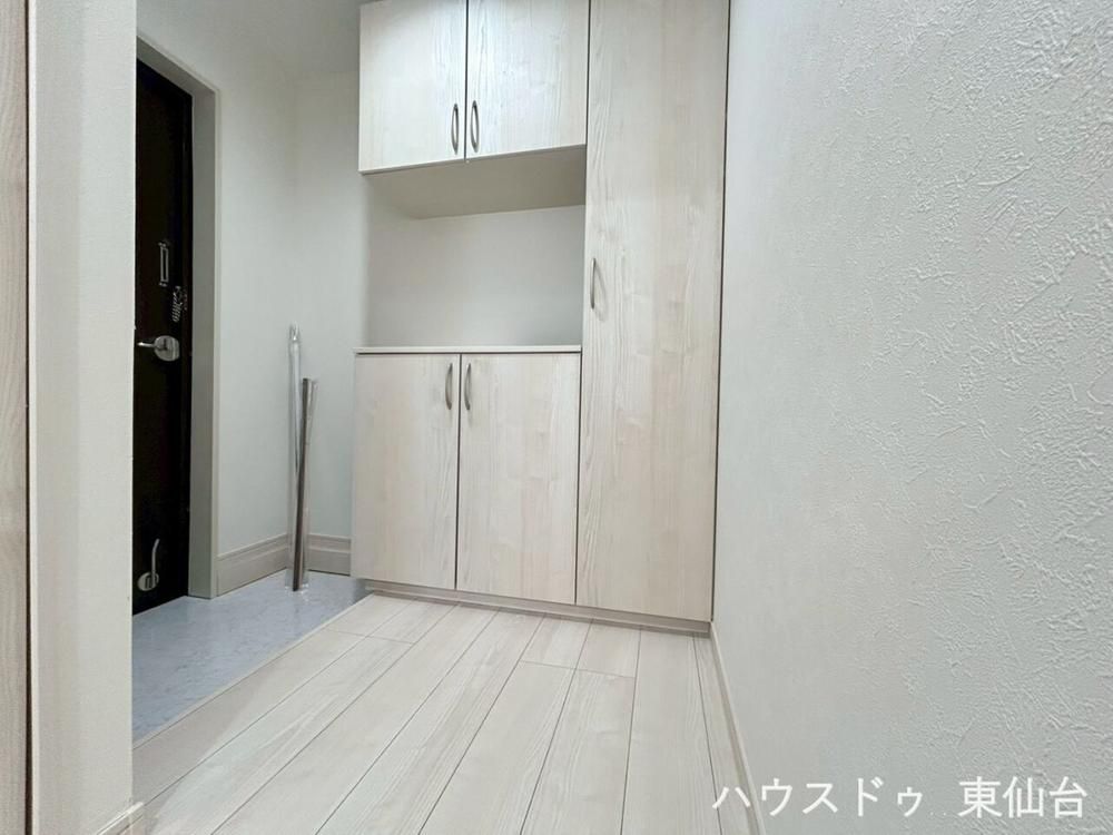 Renovated 2LDK Apartment in Excellent Eight, Sendai City - Thumbnail 3