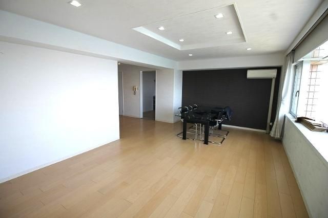 3LDK Apartment for Sale in Miyazaki City, 122.79 sqm - Thumbnail 4