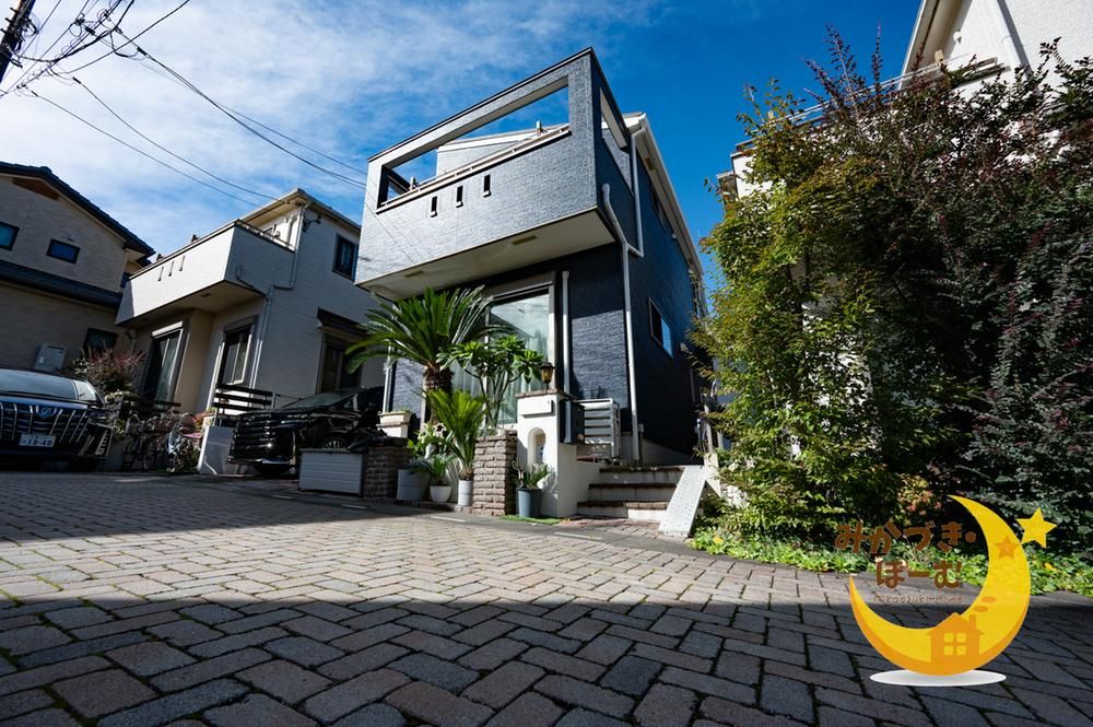 3LDK Detached House with Solar Panels in Midori-ku, Saitama - Thumbnail 4