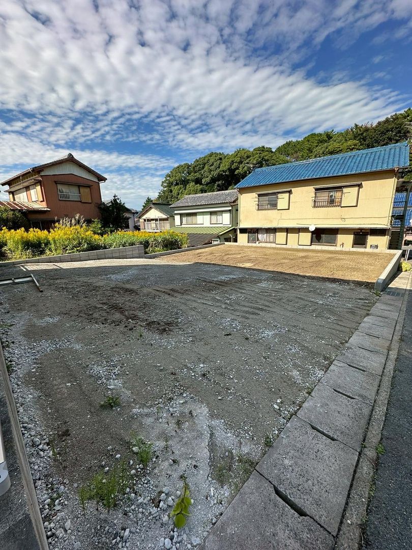 Land for Sale in Gamagori, Aichi - 183m2 Plot, Quiet Residential Area - Thumbnail 4