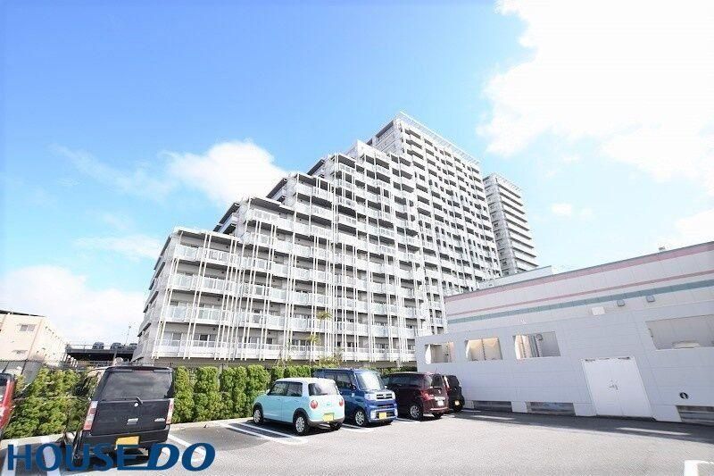 3LDK Apartment for Sale in Chatan, Okinawa - 75M Yen - Thumbnail 3