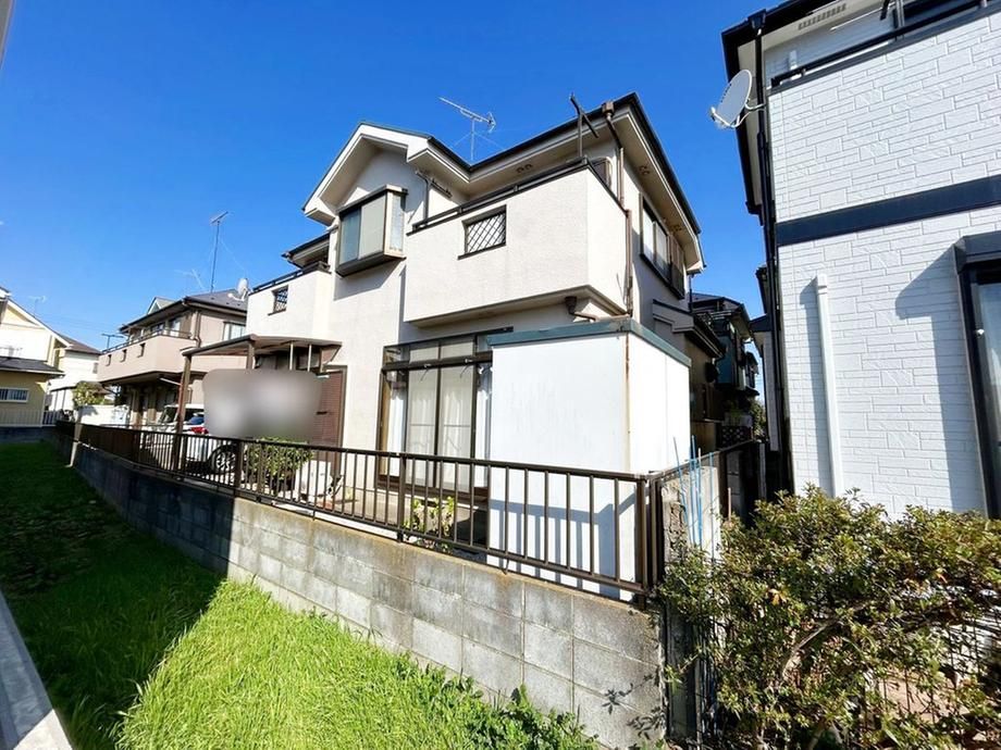 4DK House for Sale in Akishima, Tokyo - 115 sqm Land - Thumbnail 2