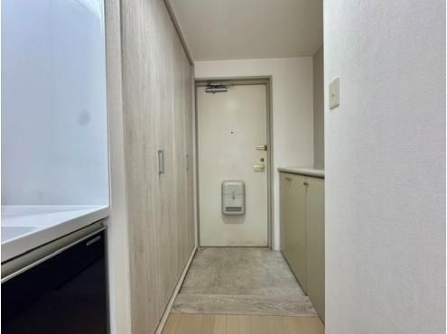 1R Condo for Sale in Hodogaya-ku, Yokohama, 25.6 sqm - Thumbnail 3